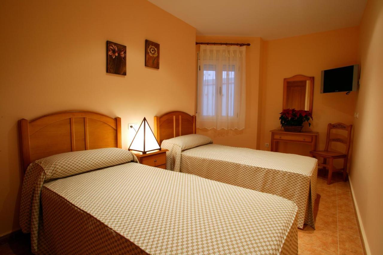Apartamentos Hotel 77 Ayora Exteriér fotografie